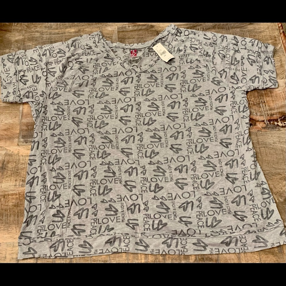 Lane Bryant - ActiveWear gray peace & love T-shirt